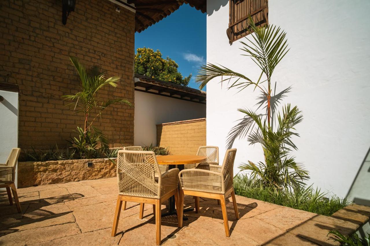 Hotel Casa Alcestre Villa de Leyva Bagian luar foto
